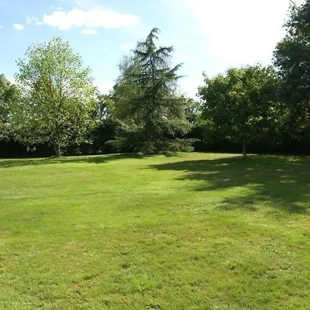 Vakantiehuis Suaux, 3 Pieces, 5 Personnes - Fr-1-653-207 Roumazières