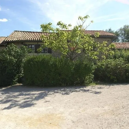 Suaux, 3 Pieces, 5 Personnes - Fr-1-653-207 Vakantiehuis